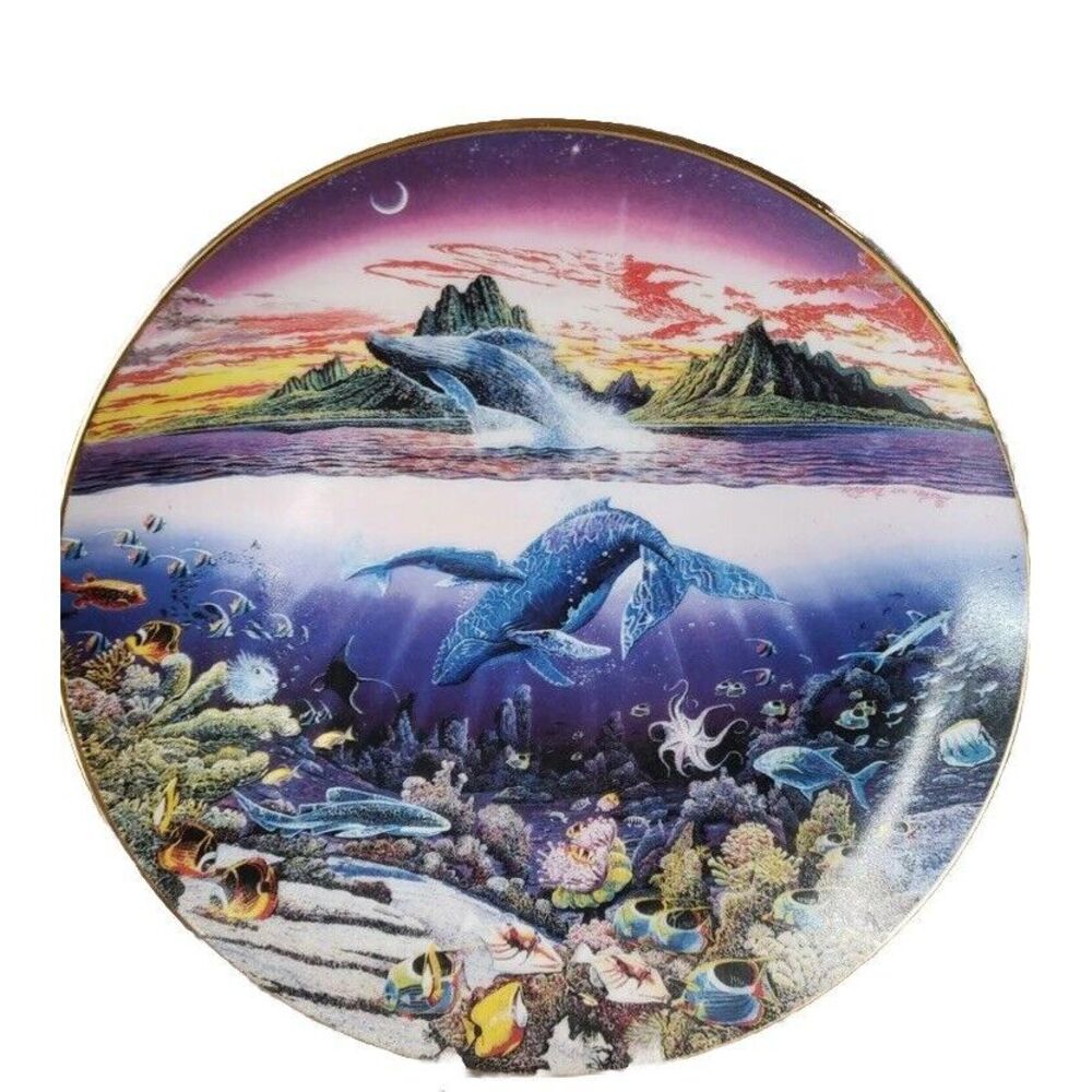 The Danbury Mint New Moon Over Windward Oahu Collector Plate‎ (1991) # B27 8"